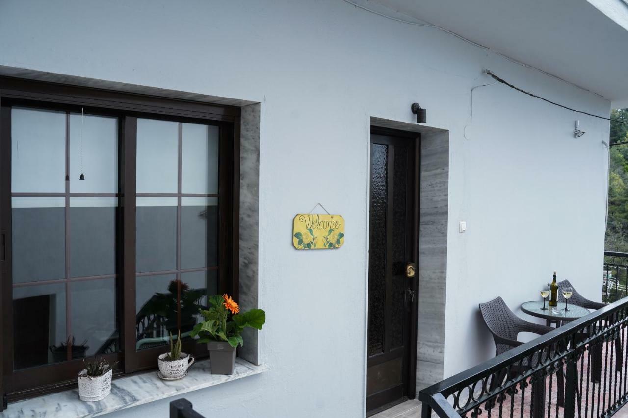 Ingreen Apartment Potamia  Kültér fotó
